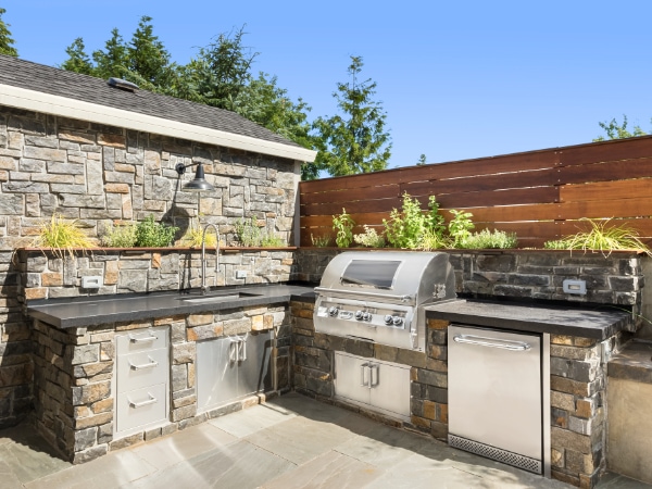 Outdoor Kitchens
